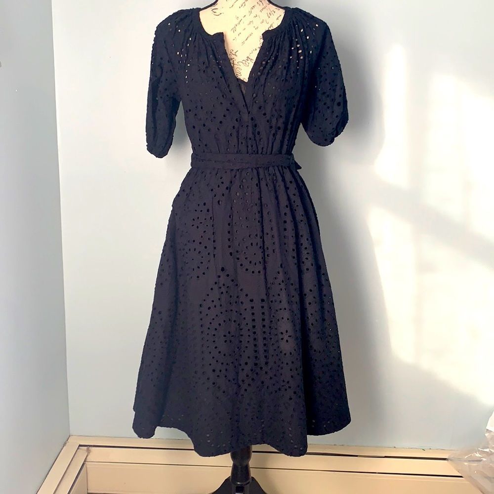 Banana Republic Dress | black eye let with slip | midi | Size Petite 2